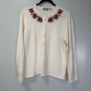 Croft & Barrow Cream Knit Christmas Poinsettia and Pearl Cardigan‎ Size Large